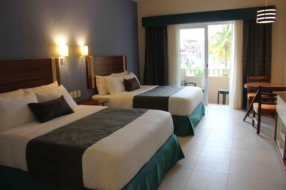Holiday Inn Huatulco By Ihg Santa Cruz Exterior foto
