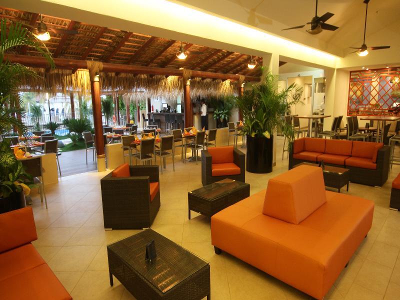 Holiday Inn Huatulco By Ihg Santa Cruz Exterior foto